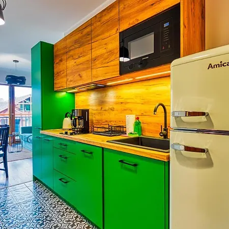 Monte By Royal Aparts *