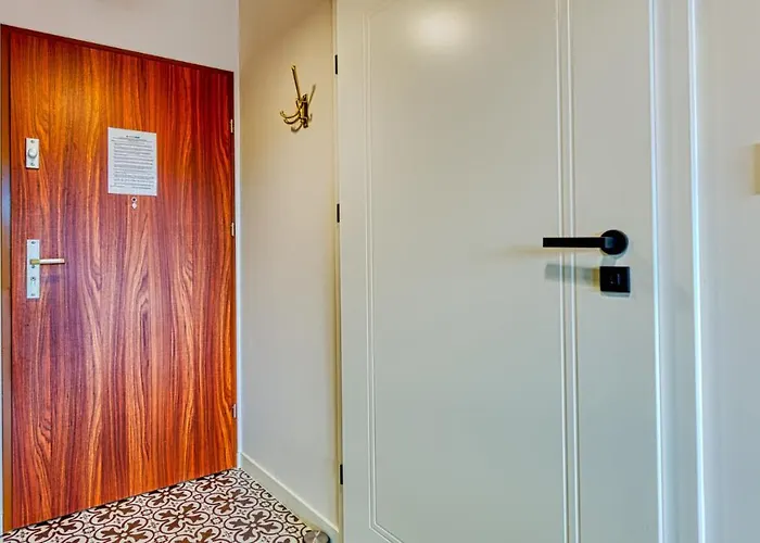 Monte By Royal Aparts 公寓