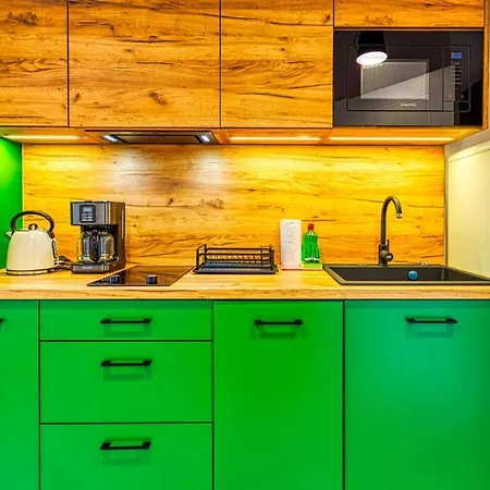 Monte By Royal Aparts *